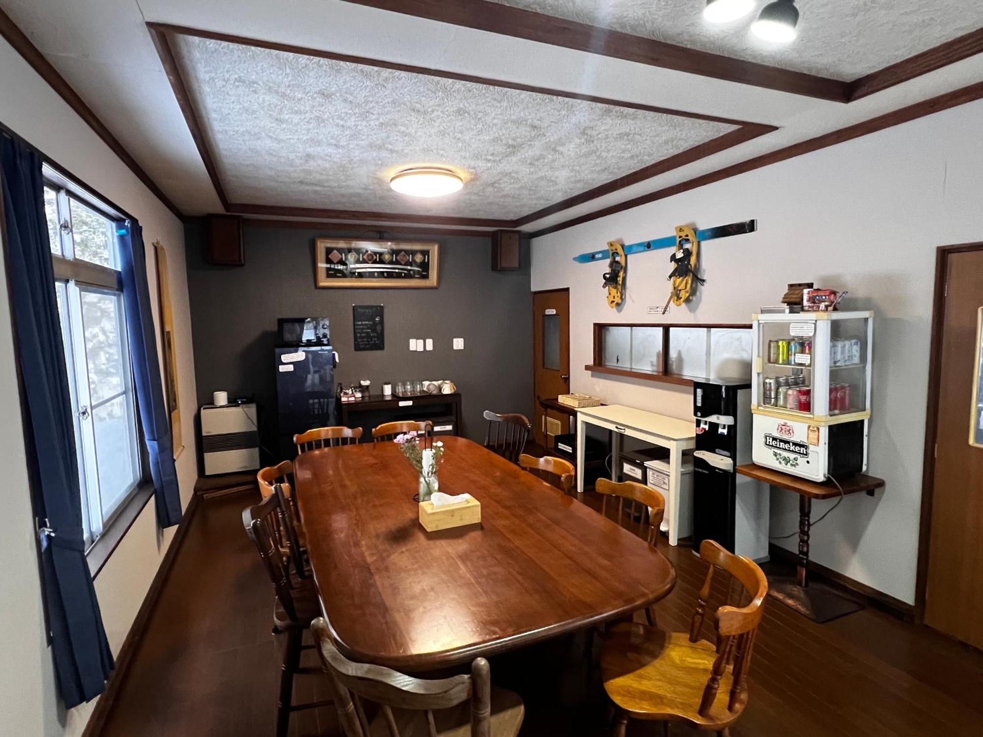 Sneaky Peaks Hotel ฮาคุบะ ภายนอก รูปภาพ